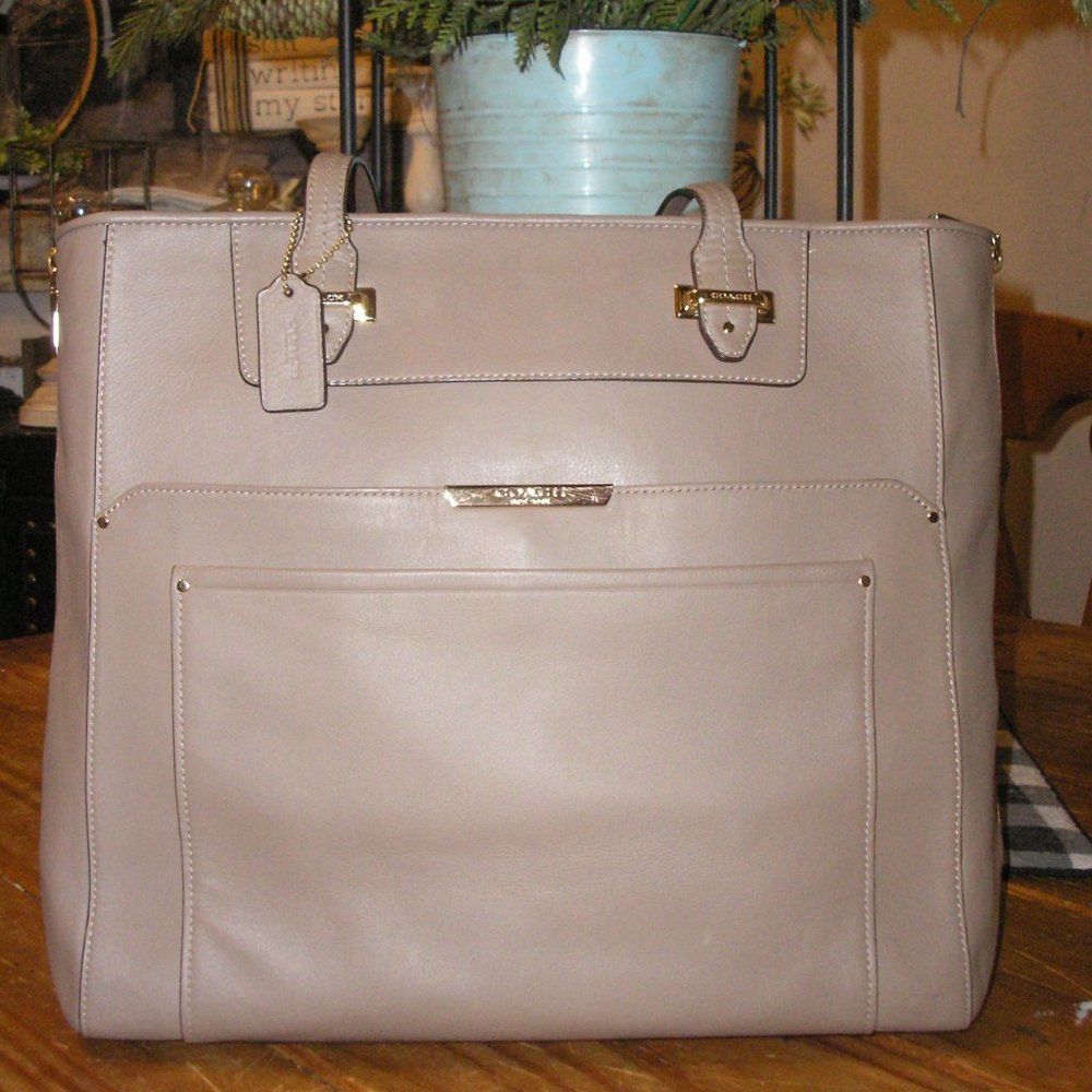 Coach Large Leather Taylor Fiint Carryall Tote